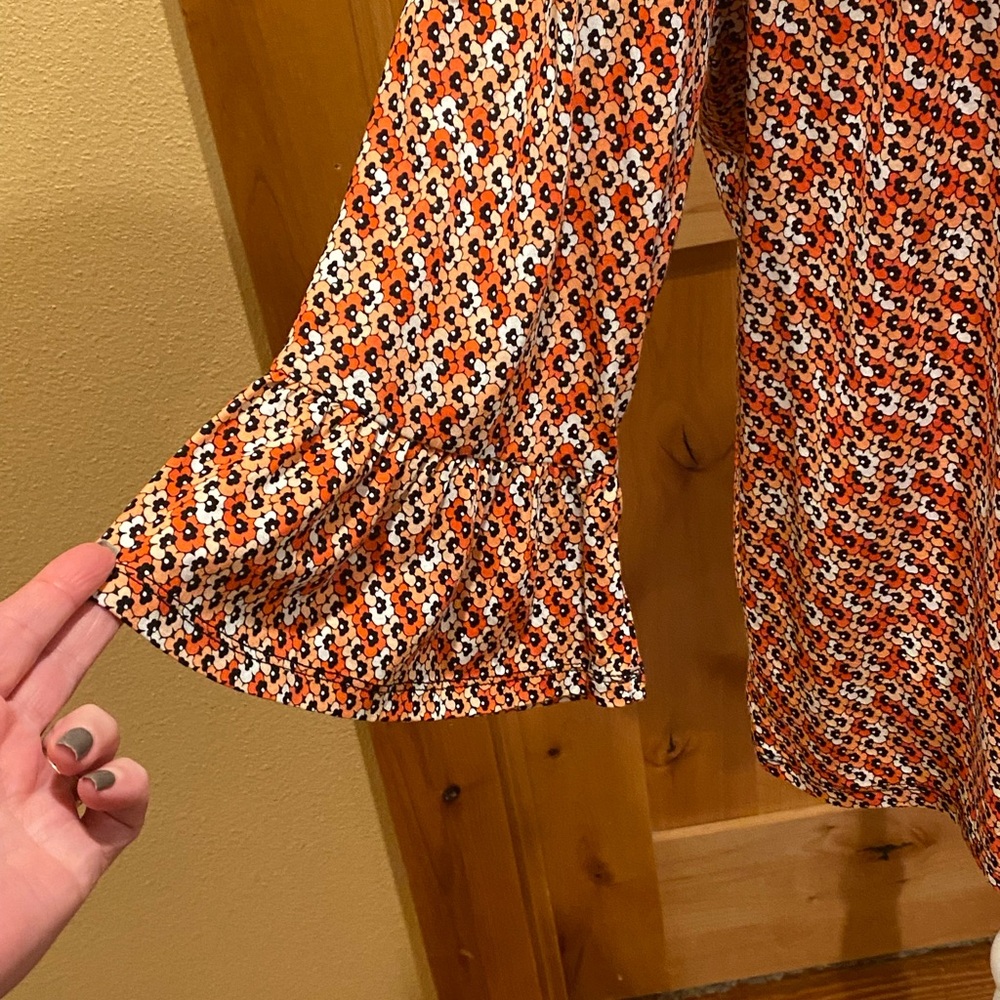 MICHAEL KORS beautiful NWT coral colored print blouse, women’s size XL - Picture 4 of 8